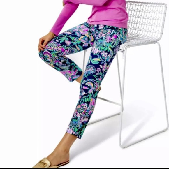 Lilly Pulitzer Kelly stretch pant. She’s Got Sol. NWT size 16.